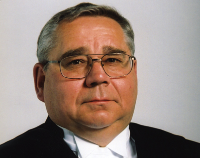 Dennis Schneider